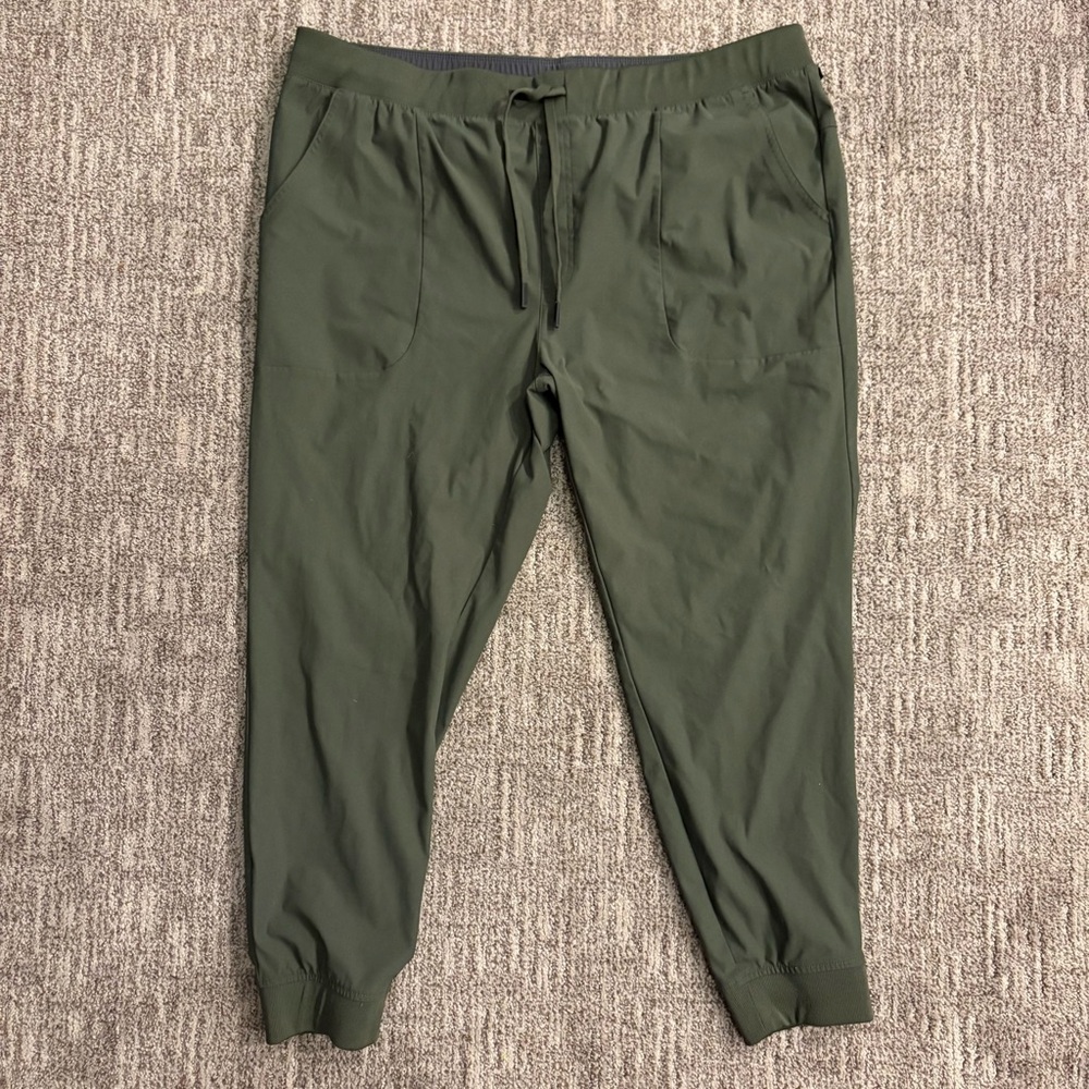 VRST men’s limitless slim fit joggers size XXL, athletic performance, green